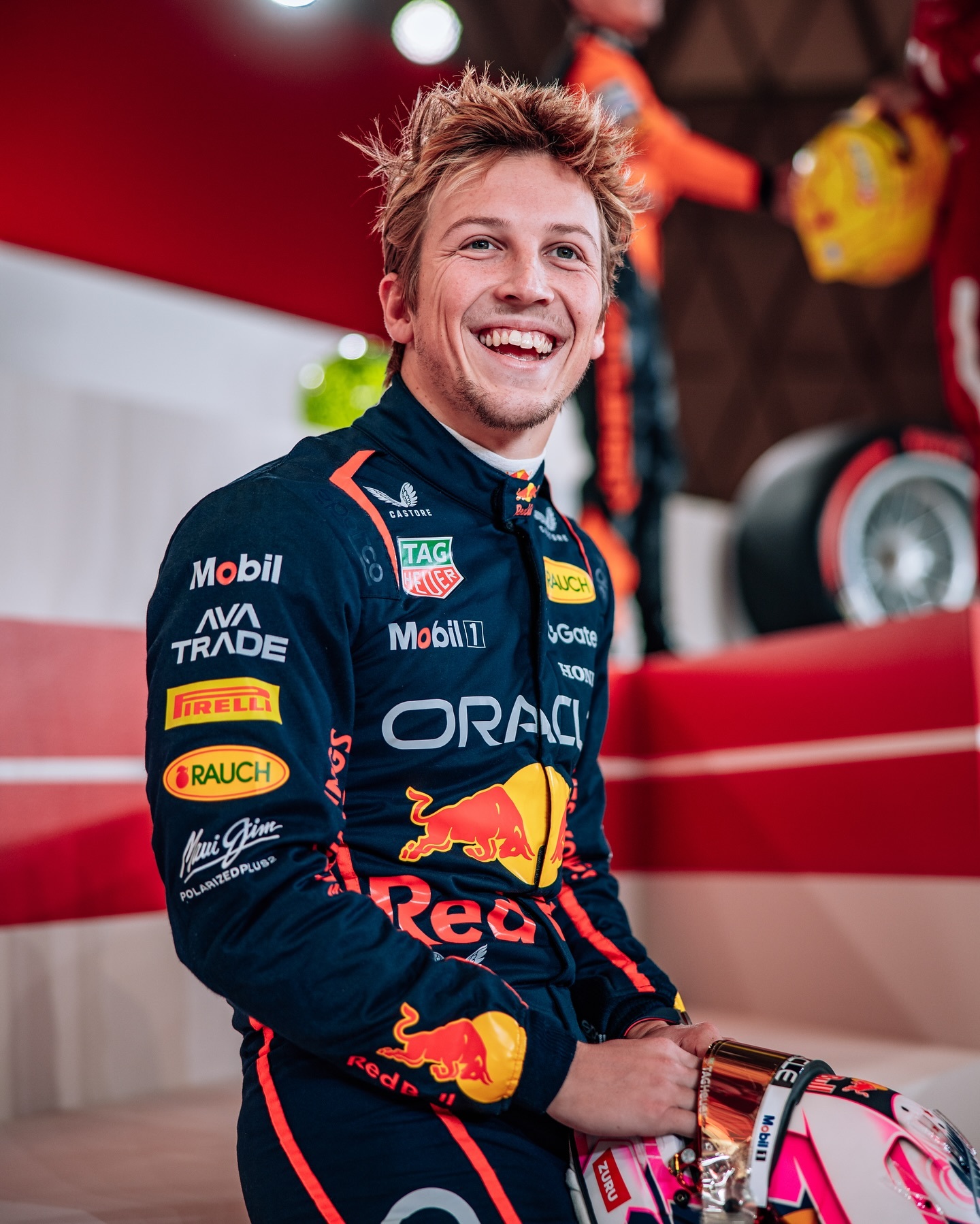 威廉姆斯鏖战红牛车队，汉密尔顿刷新纪录