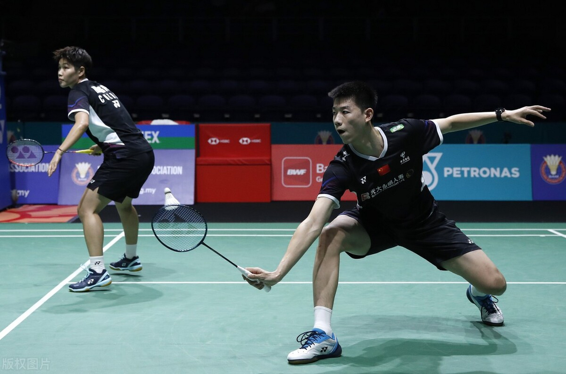 开云官网-法国队鏖战韩国队，安赛龙扛起全队