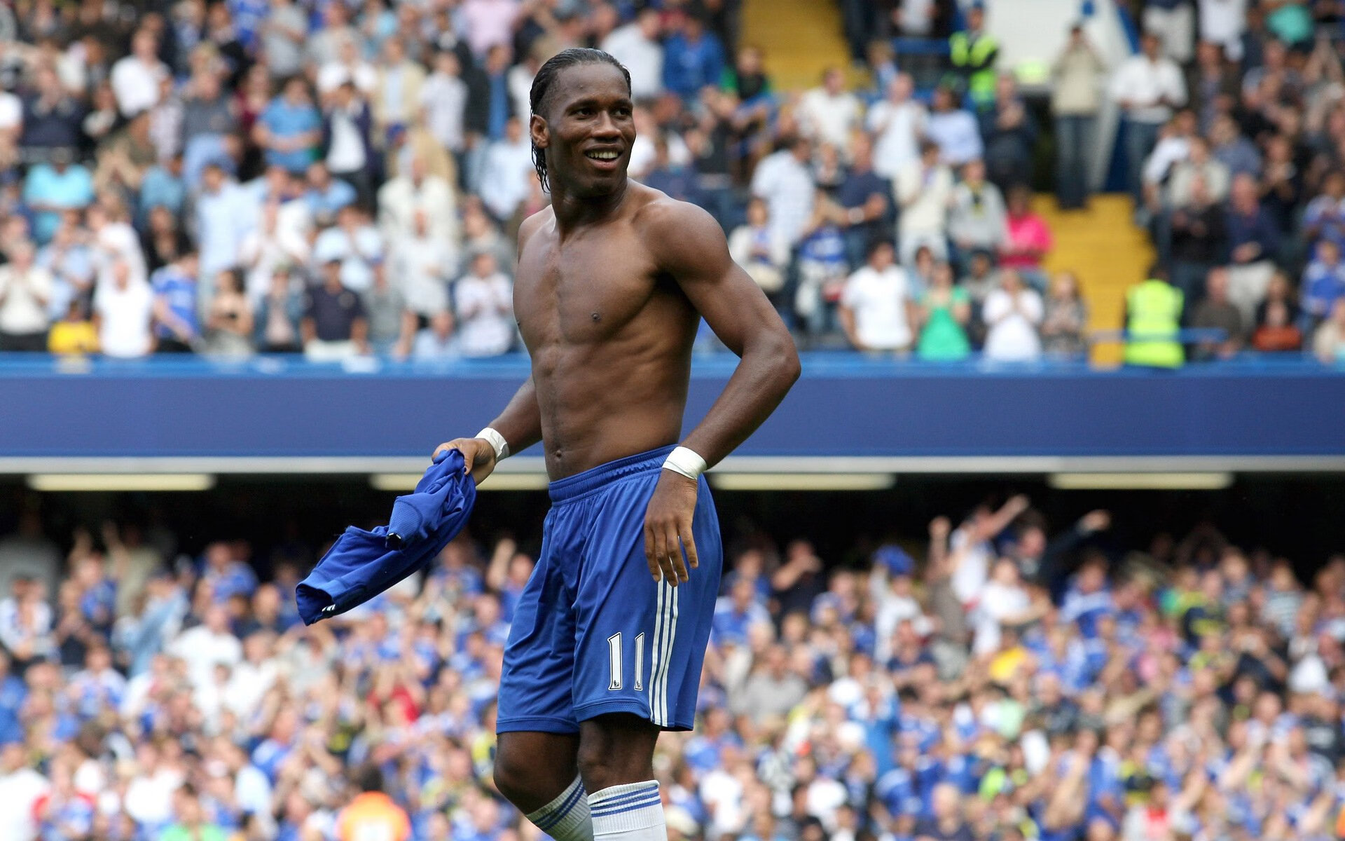 当蓝鹰掠过加勒比海，布雷默的冠军级表现如何定义一场跨越时空的对决