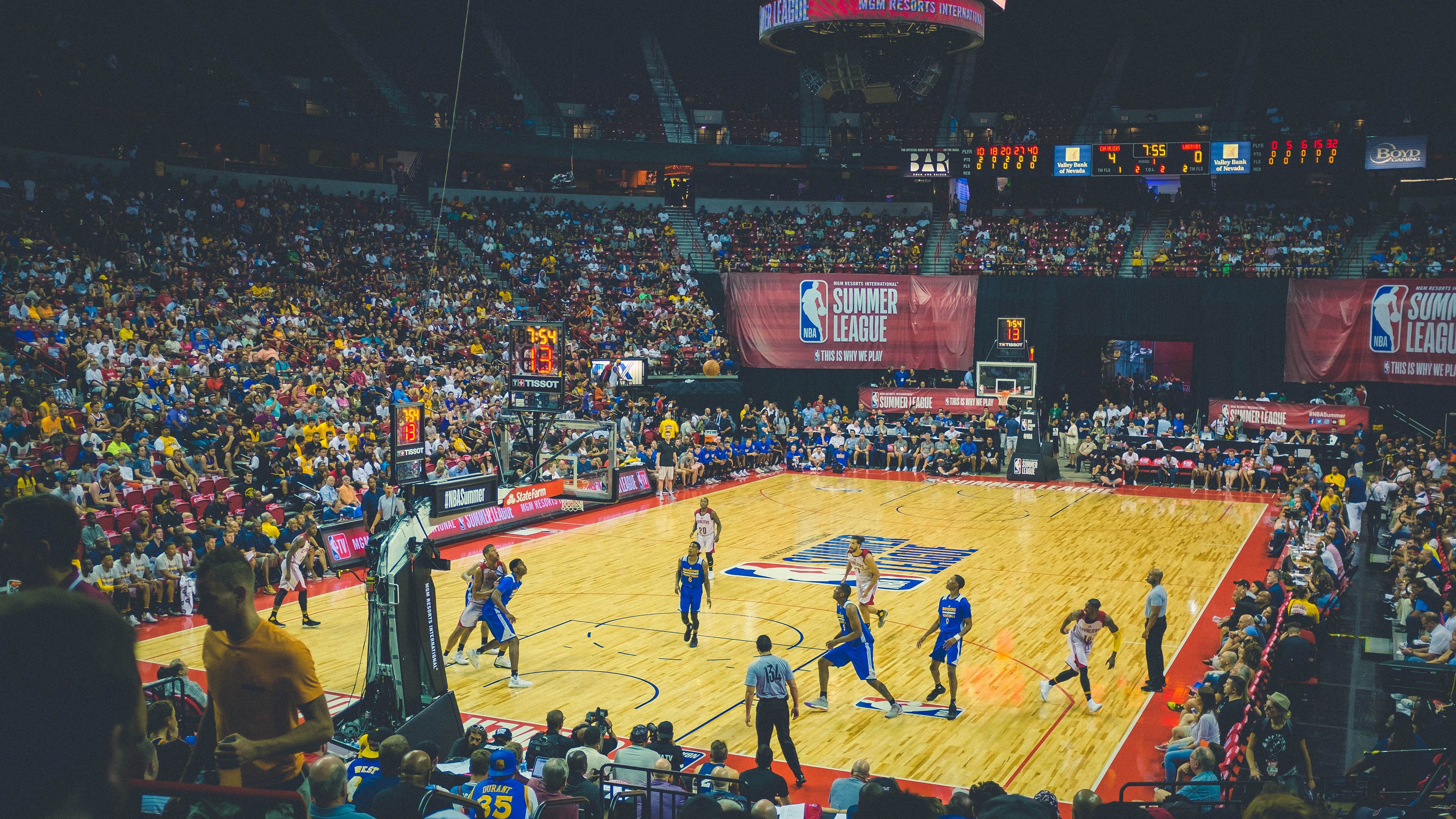 绝杀之城，当深圳的秒针为莫兰特停留